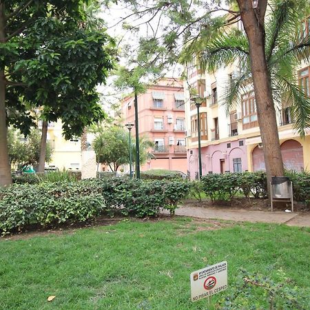 Апартаменты Del Parque Flats Galatas Малага Экстерьер фото
